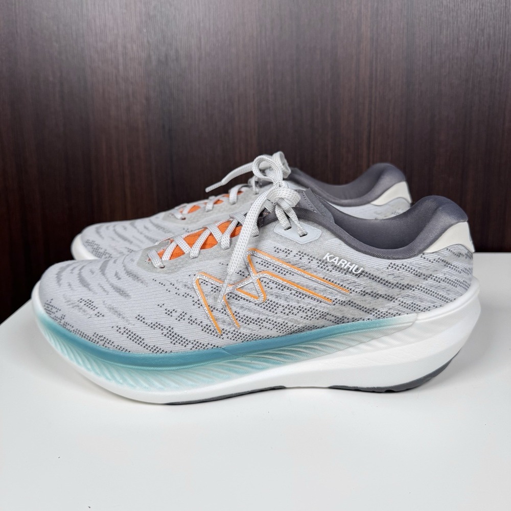 Karhu Fusion 4.0 Ortix HiVo Mens Size 8.5 Running Shoes Gray Green - Barely Worn